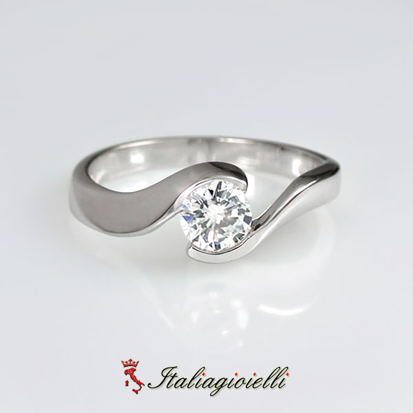 Delizioso Anello Solitario