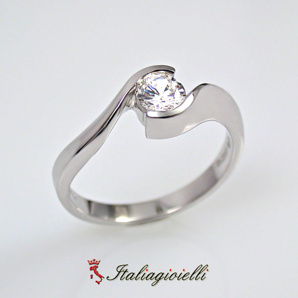 Delizioso Anello Solitario