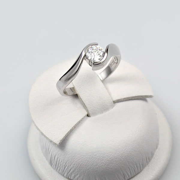 Delizioso Anello Solitario