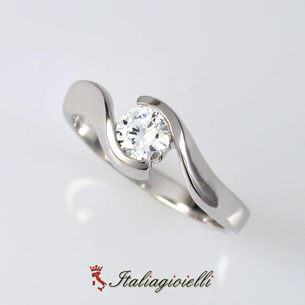 Delizioso Anello Solitario