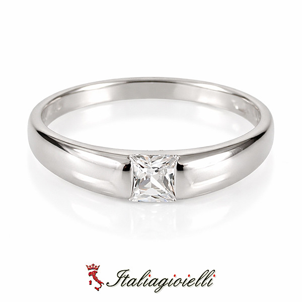 Elegante Anello Fedina
