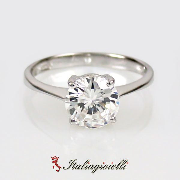 Raffinato Anello Solitario
