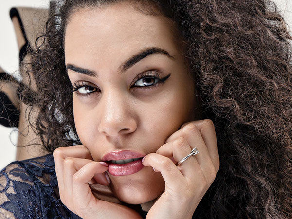 Raffinato Anello Solitario