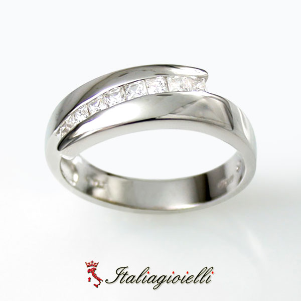 Sontuoso Anello Contrarè